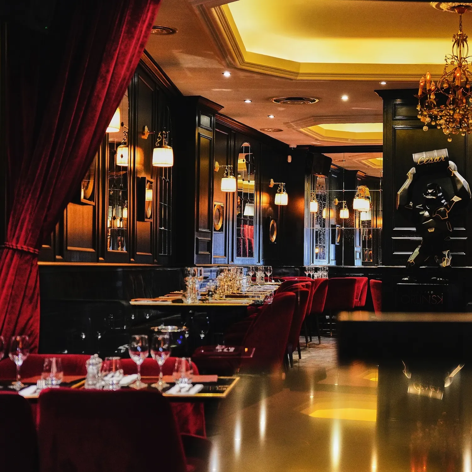 Reservation at César Paris restaurant - Paris