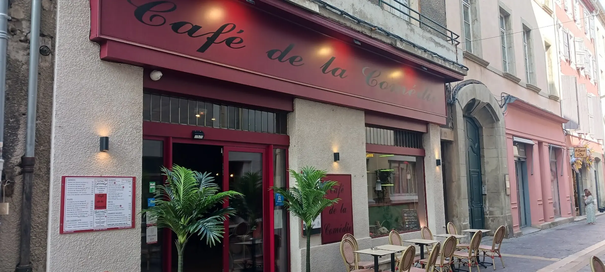 LE CAFÉ DE LA COMÉDIE