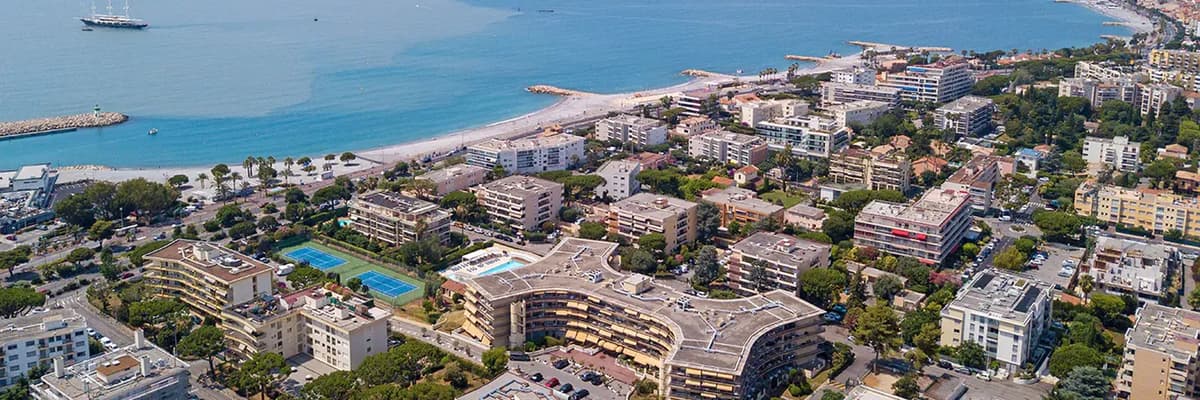 Saint Laurent Du Var