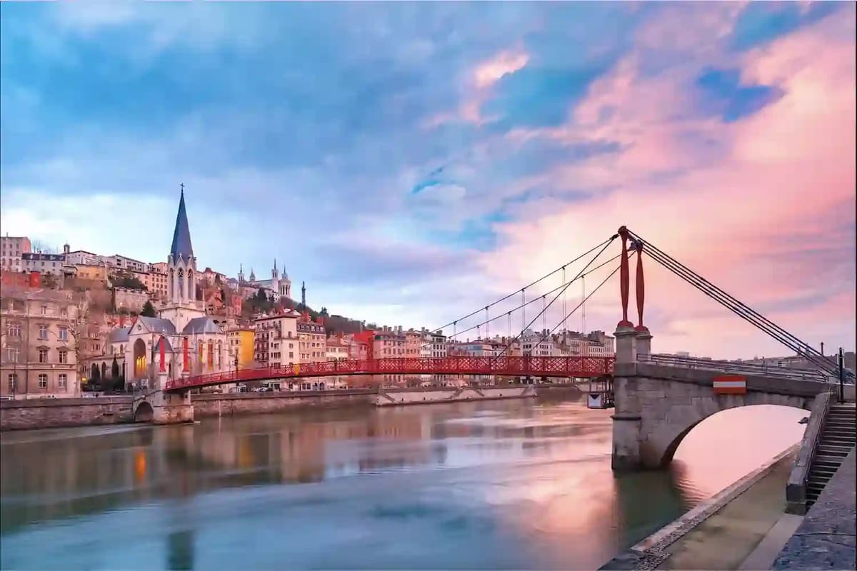 Lyon