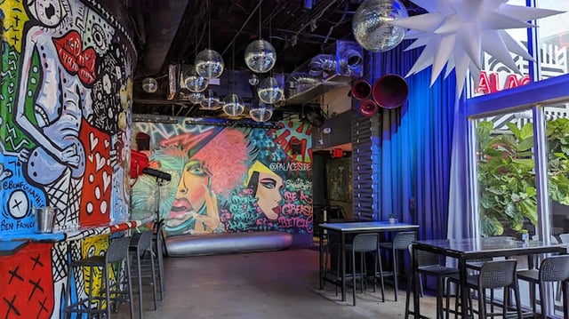 PALACE BAR