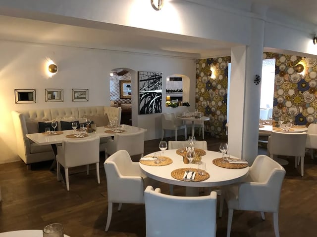 LA BASTIDE BLANCHE