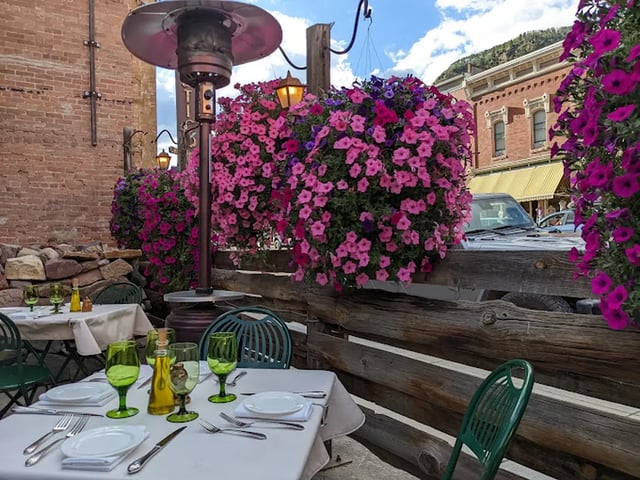 RUSTICO