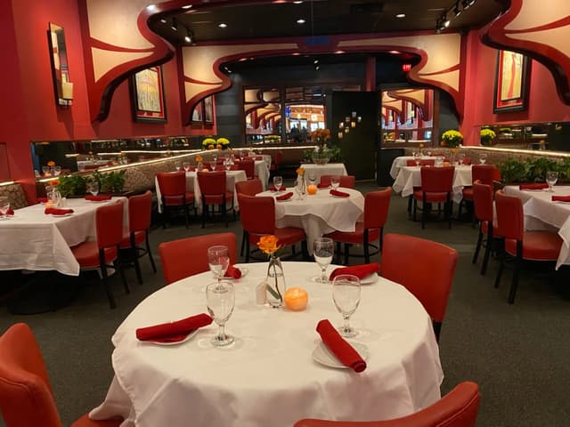 QUARTER BISTRO