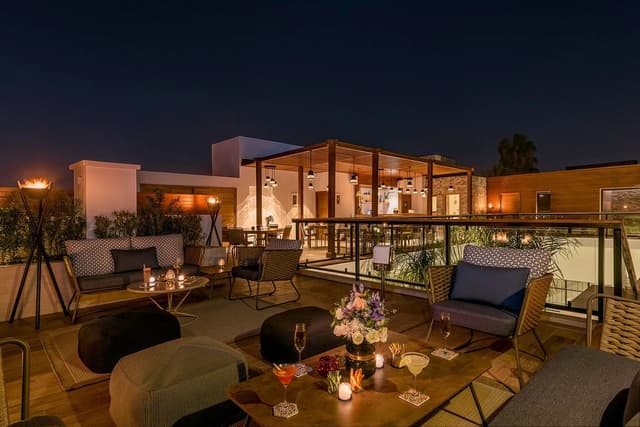 La terrasse de la brillante