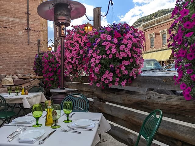 RUSTICO
